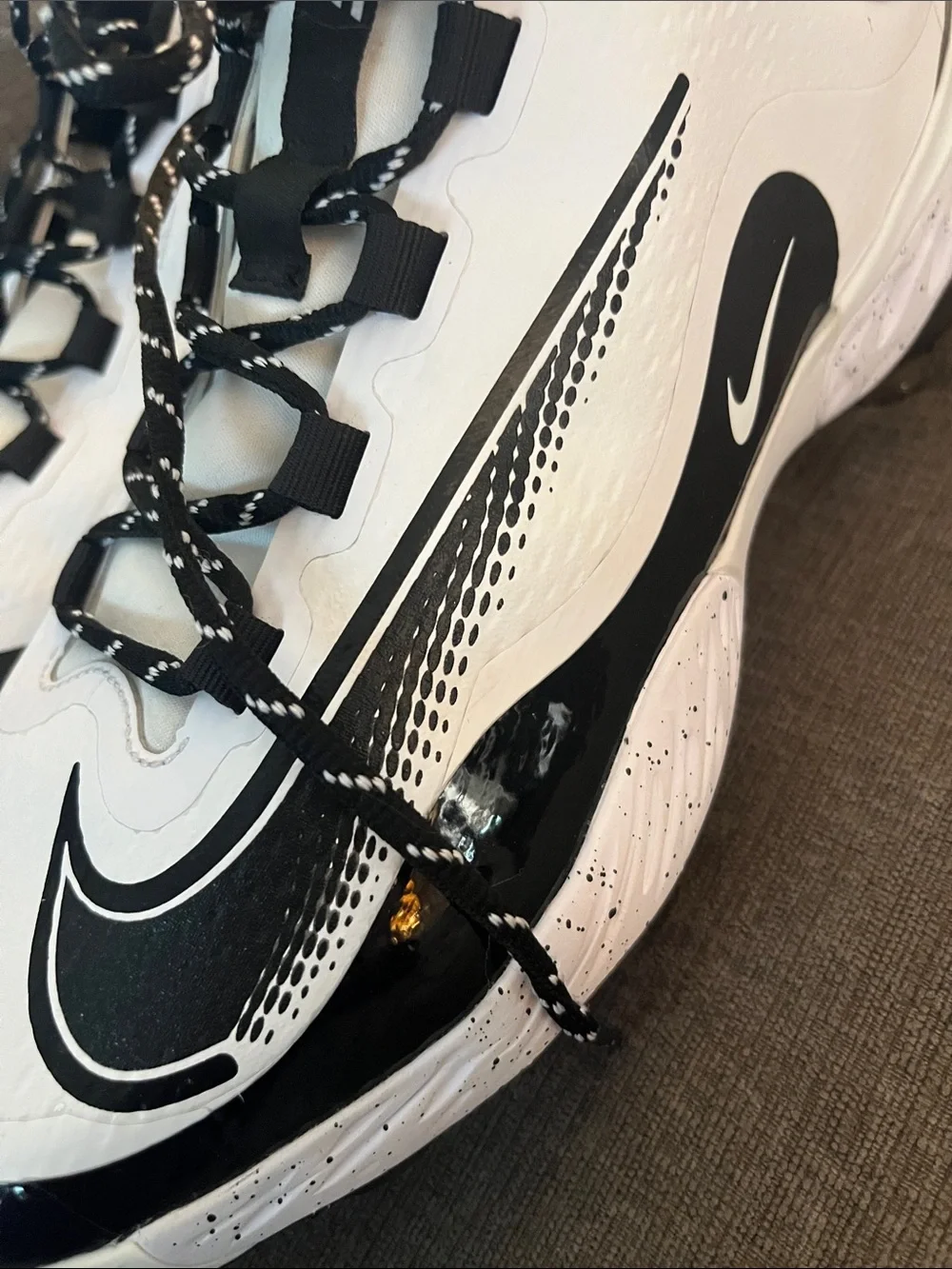 Nike Alpha Huarache Elite 4 Low baseball cleats white black Men’s Size 14 NEW